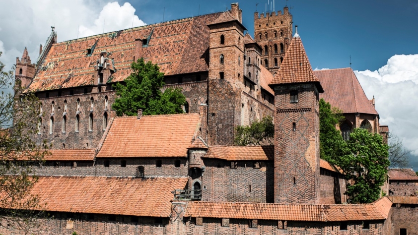 Zamek krzyżacki w Malborku. Największa z gotyckich twierdz
