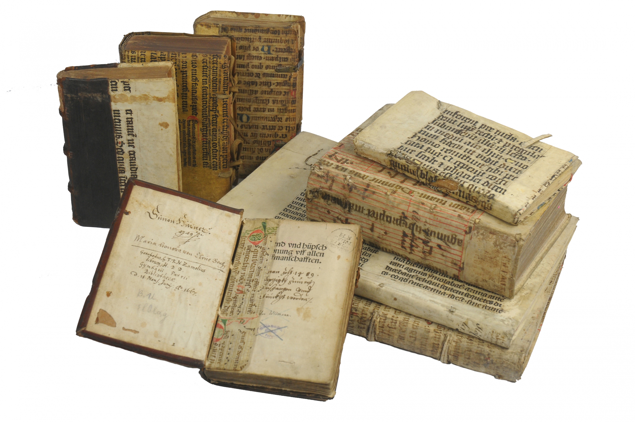 Fragmenty pergaminowych rękopisów w oprawach z Biblioteki Elbląskiej